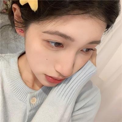 后窗的女人